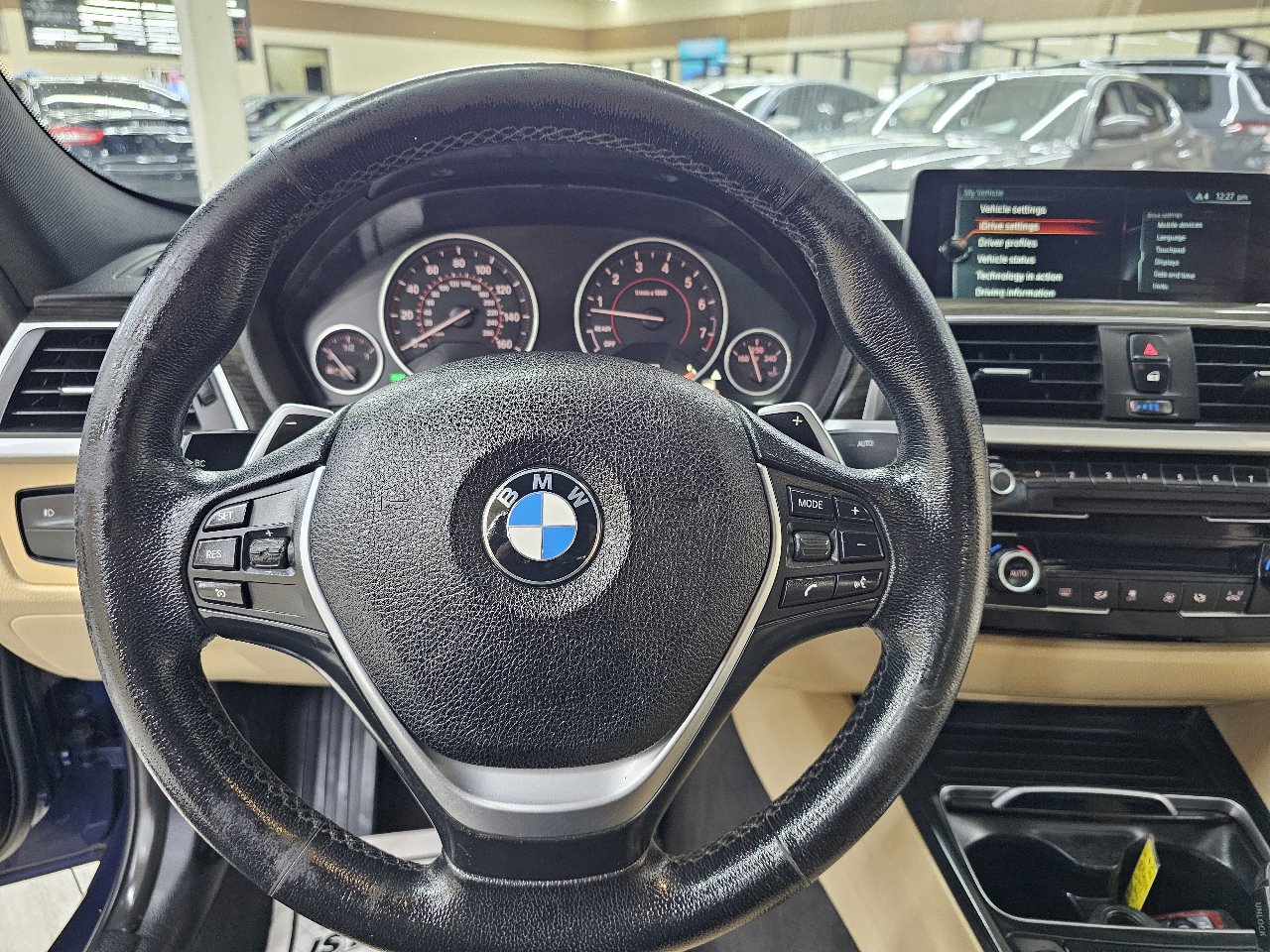 Used 2017 BMW 330i xDrive Sedan image 28