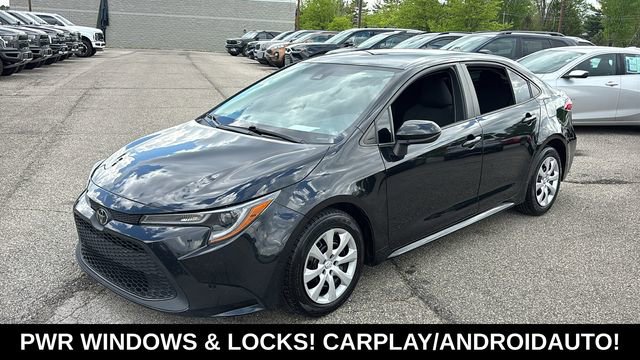 Used 2022 Toyota Corolla LE FWD image 3