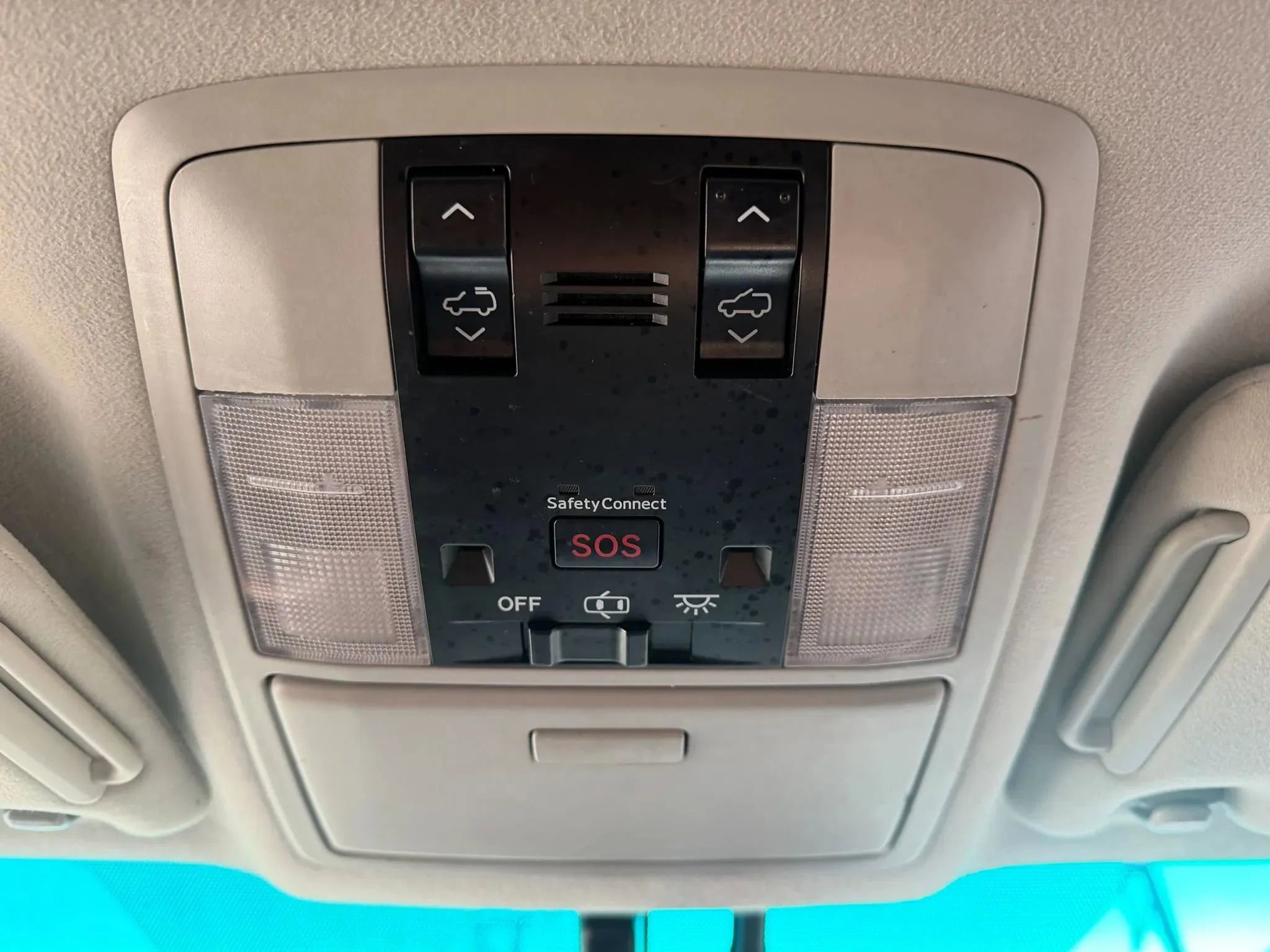 Used 2015 Lexus GX 460 w/ Premium Package image 24