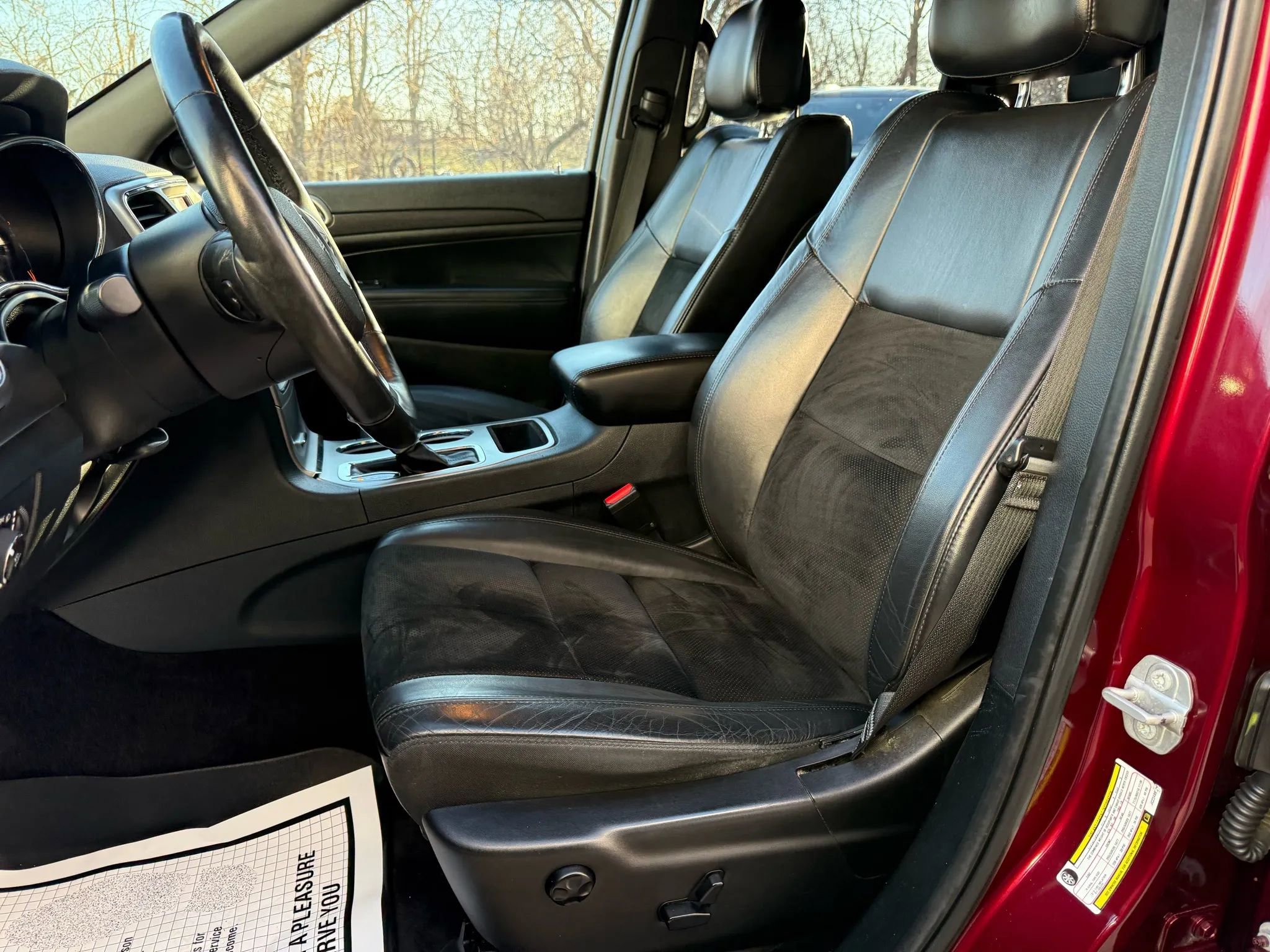 Used 2018 Jeep Grand Cherokee Altitude image 17