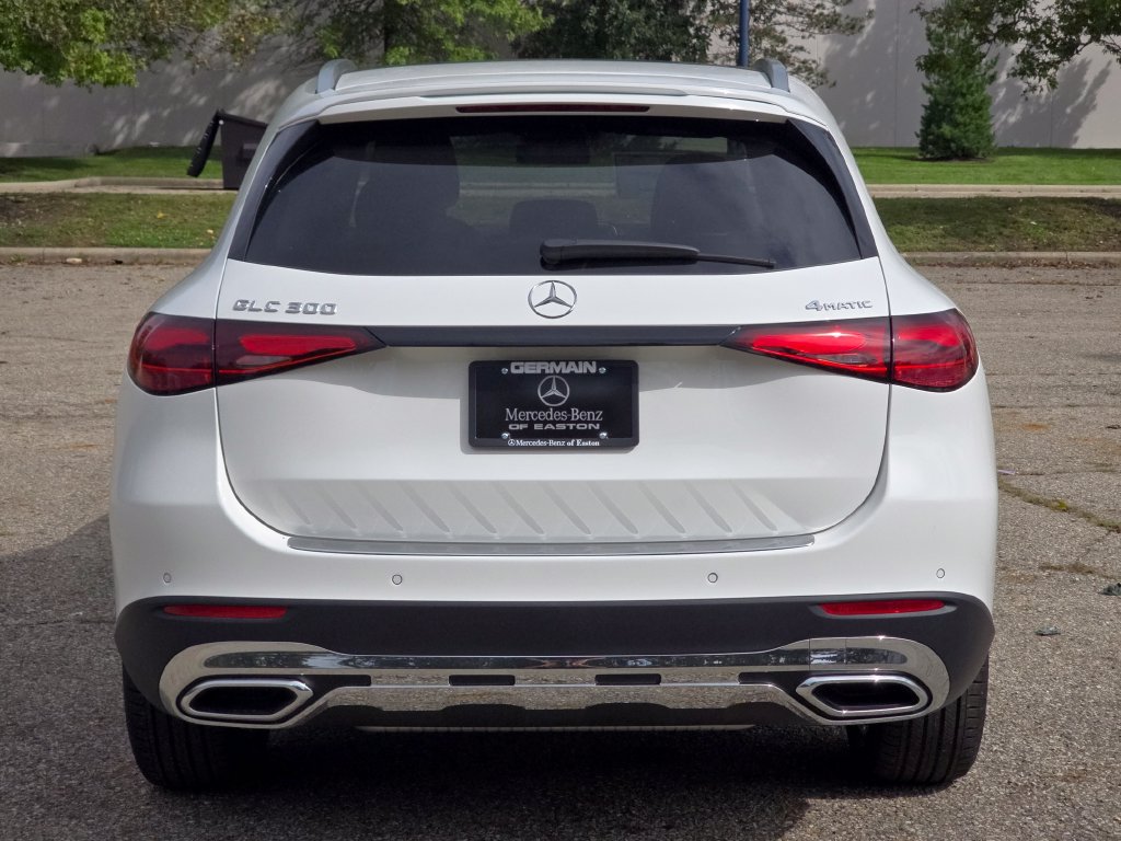 New 2027 Mercedes-Benz GLC 300 4MATIC image 16