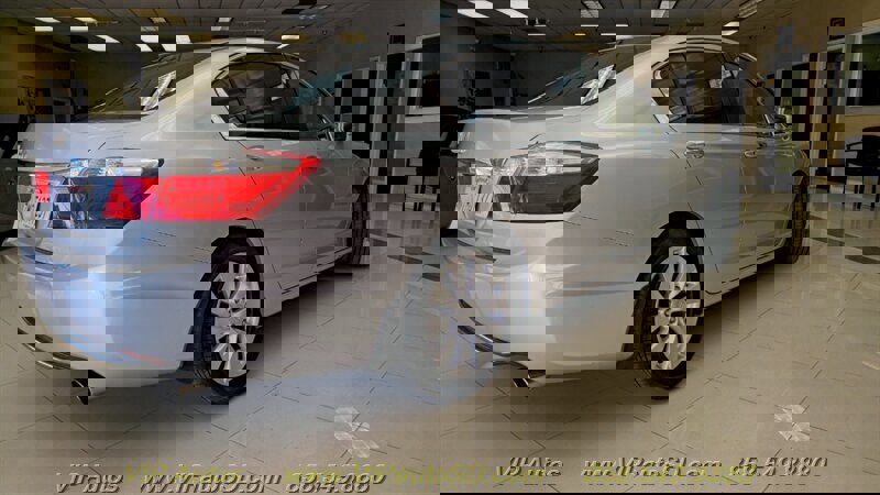 Used 2013 Honda Accord EX-L image 4