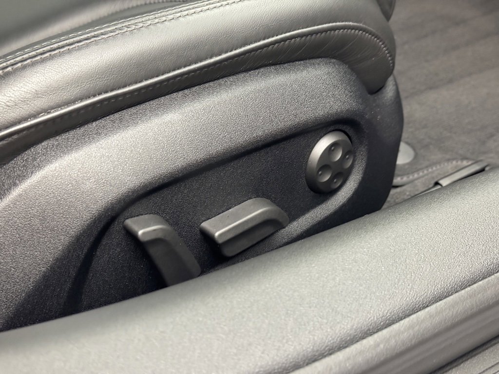 Used 2008 Audi R8 V8 image 33