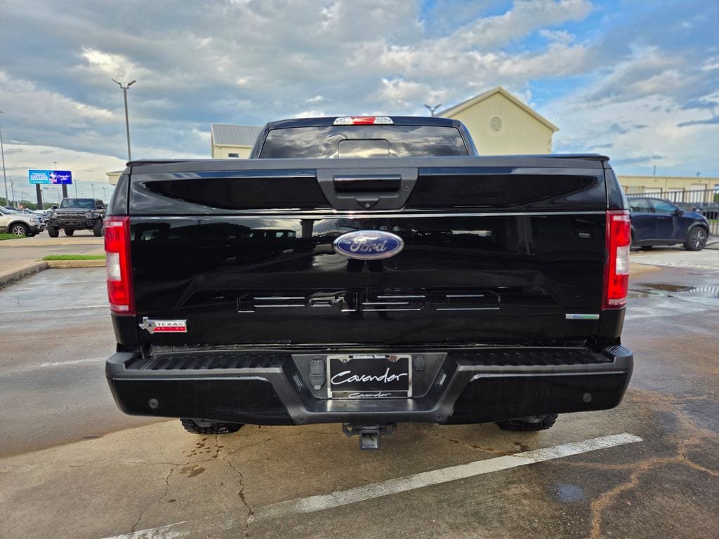 Used 2018 Ford F150 XLT w/ Equipment Group 302A Luxury AWD/4WD image 6