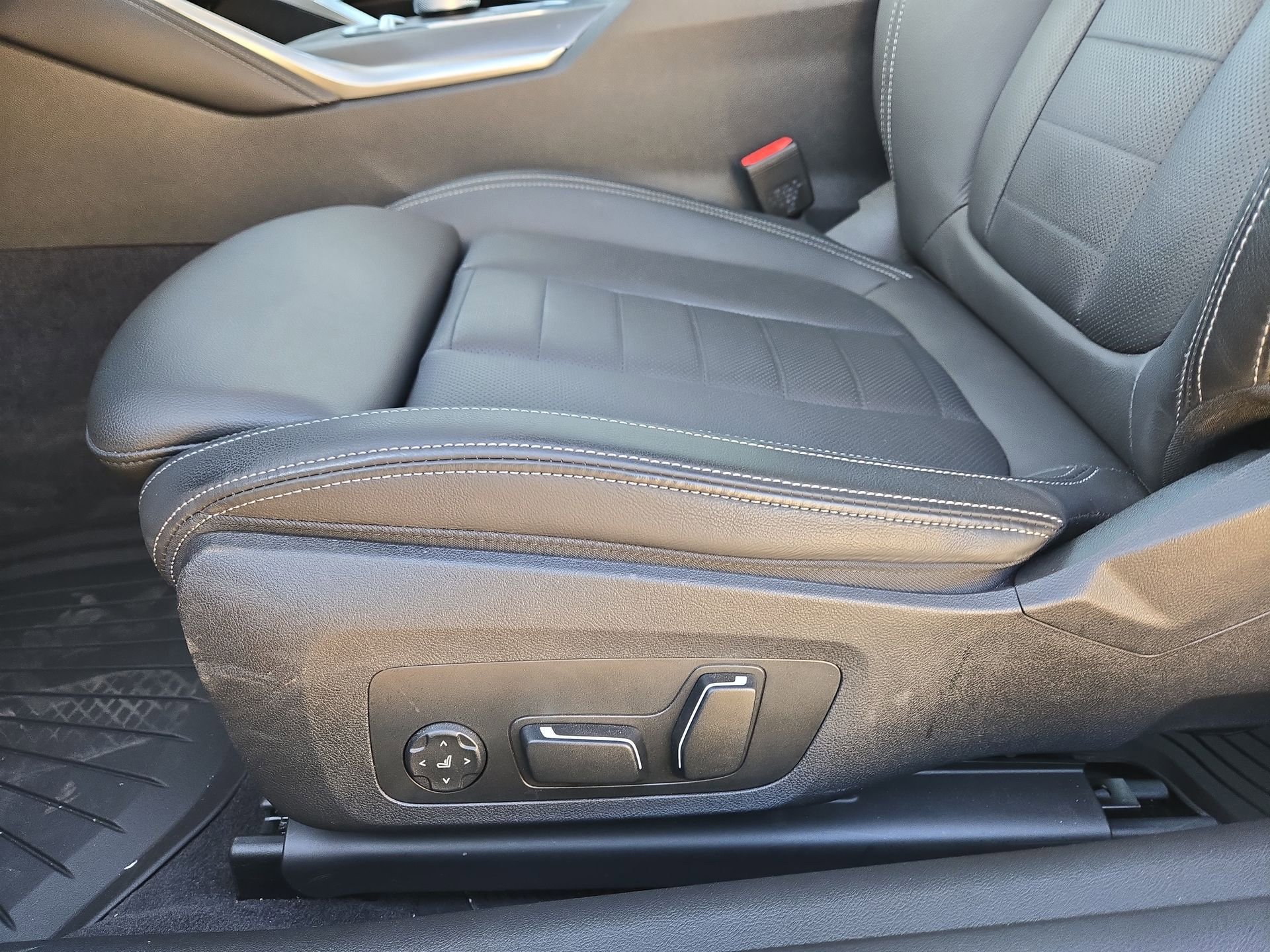 Certified 2026 BMW 430i 430i Premium M Sport image 17