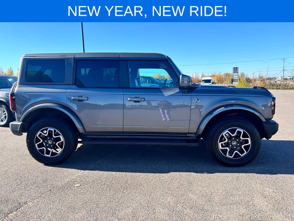 Used 2024 Ford Bronco Outer Banks image 7