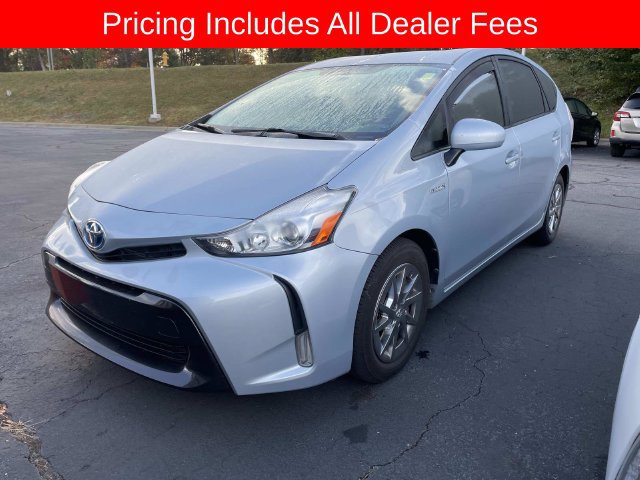 Used 2016 Toyota Prius V Three FWD image 1