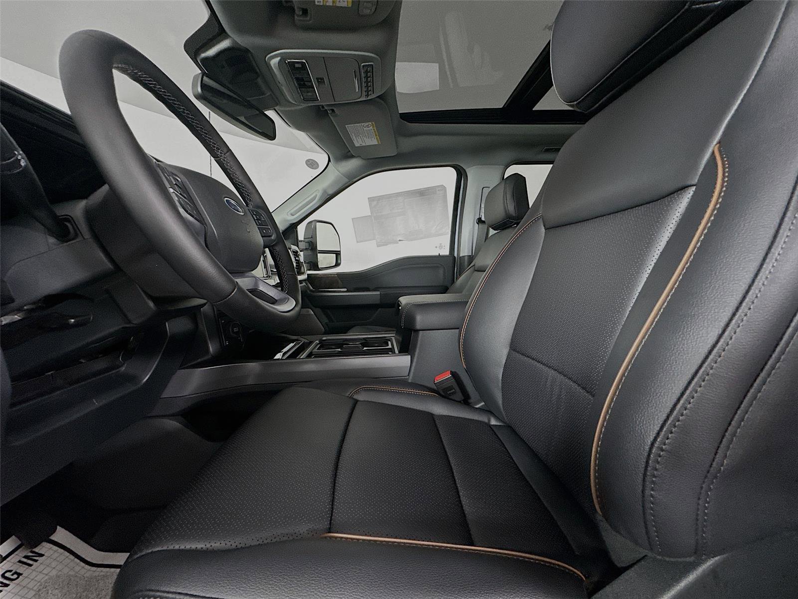 New 2026 Ford F250 Lariat w/ Black Appearance Package image 11