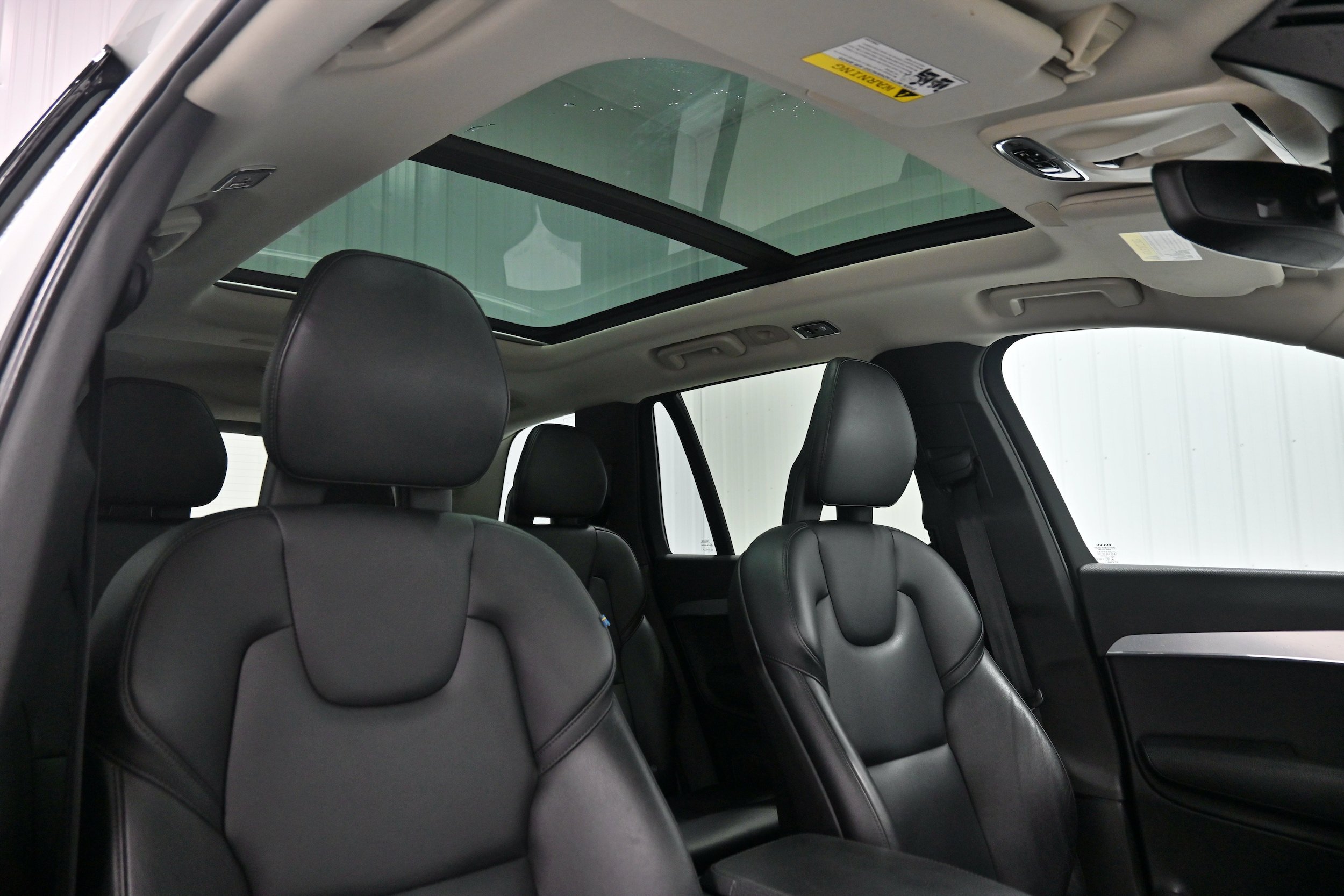 Used 2018 Volvo XC90 T5 Momentum AWD/4WD image 28