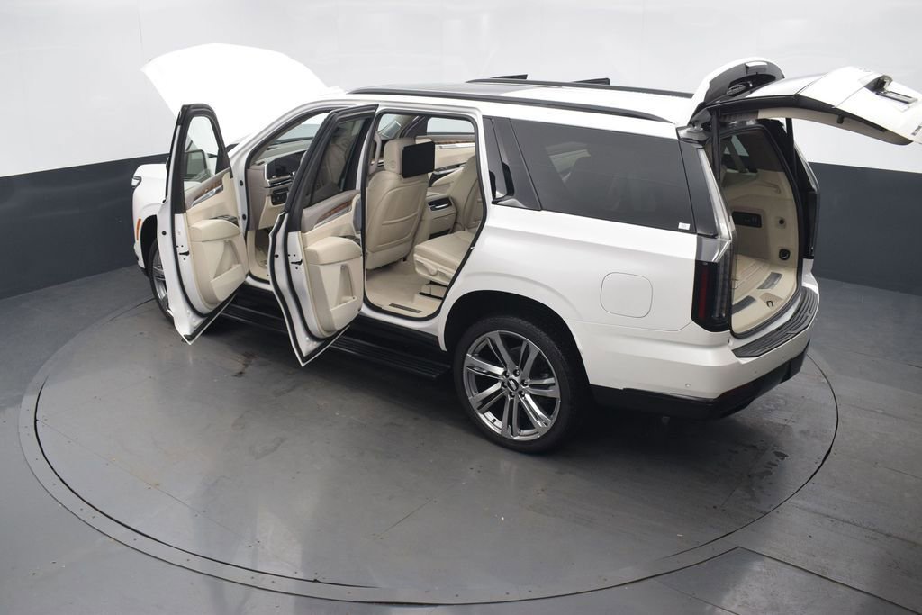 Certified 2025 Cadillac Escalade Sport Platinum image 47