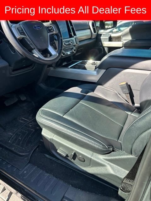 Used 2022 Ford F350 Lariat w/ Tremor Off-Road Package AWD/4WD image 4