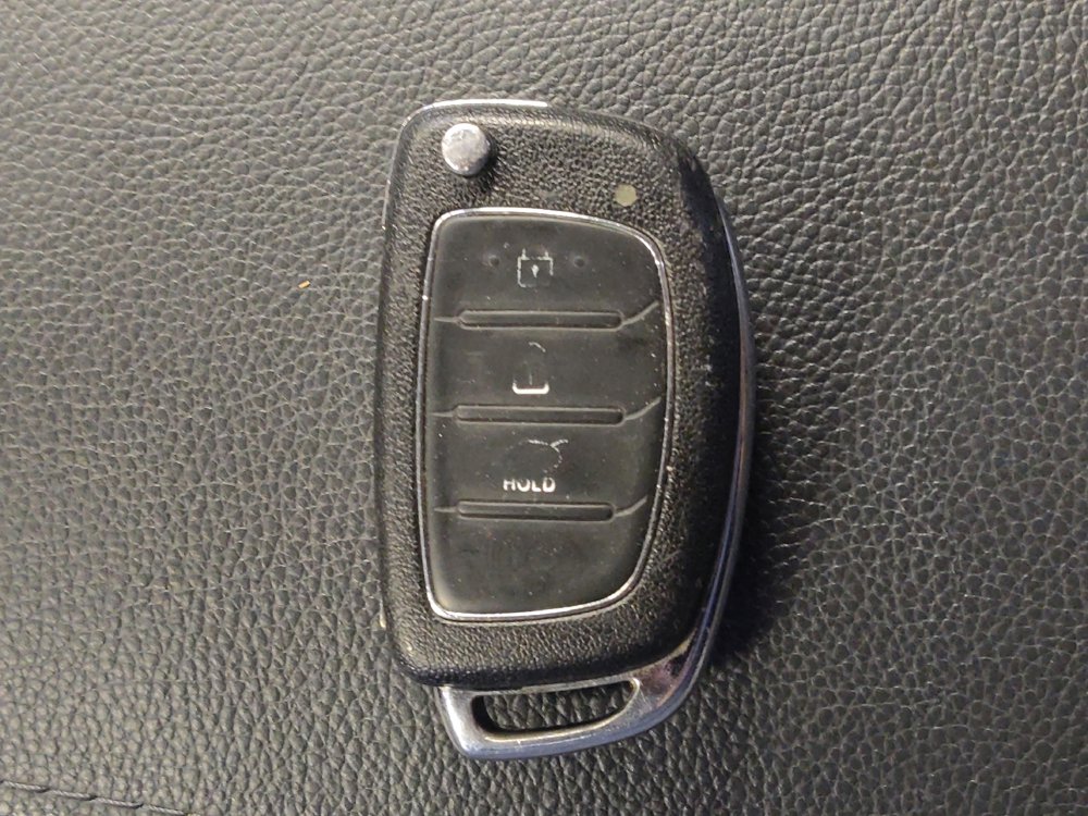 Used 2014 Hyundai Santa Fe Sport w/ Popular Equipment Package 02 FWD image 32