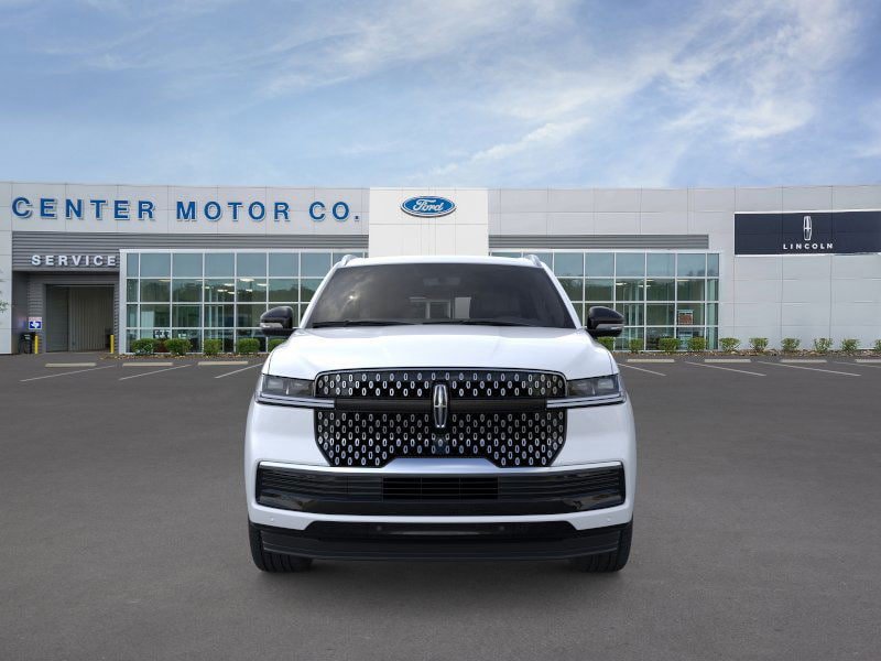 New 2025 Lincoln Navigator L Reserve AWD/4WD image 6