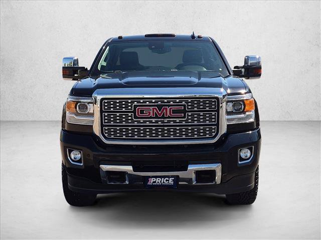 Used 2018 GMC Sierra 2500 Denali w/ Snow Plow Prep Package AWD/4WD image 2