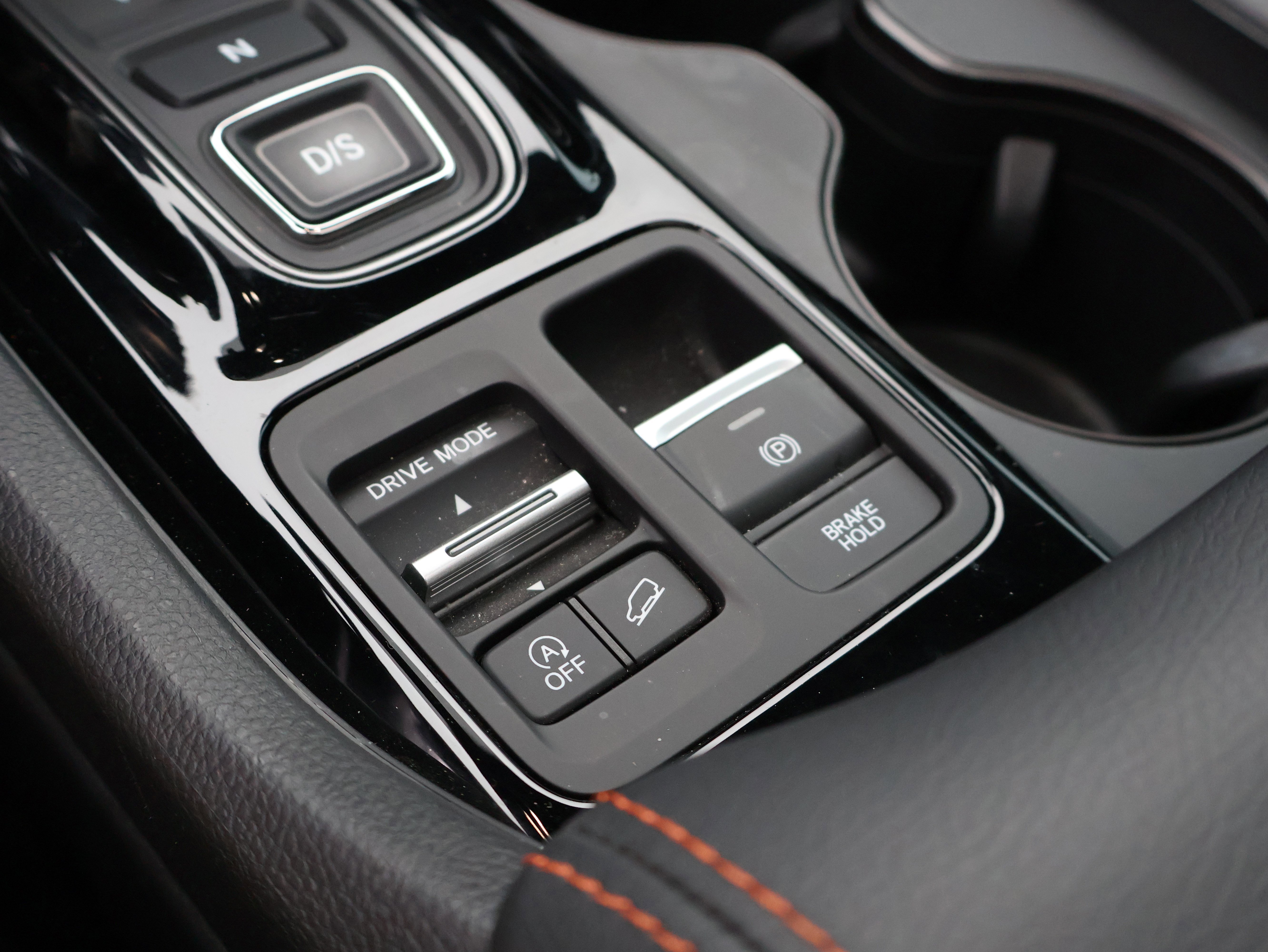 Used 2025 Honda Pilot TrailSport image 37