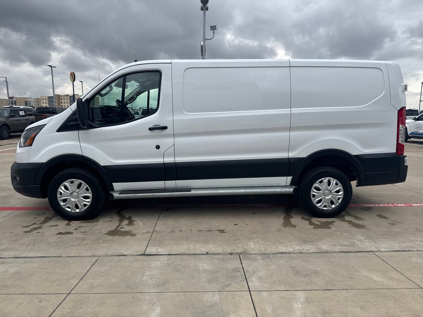 Used 2024 Ford Transit 250 Low Roof w/ Exterior Upgrade Package image 2