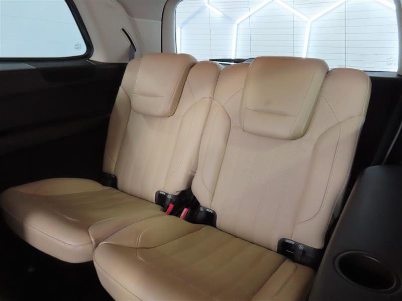 Used 2017 Mercedes-Benz GLS 450 4MATIC w/ Premium Package image 33