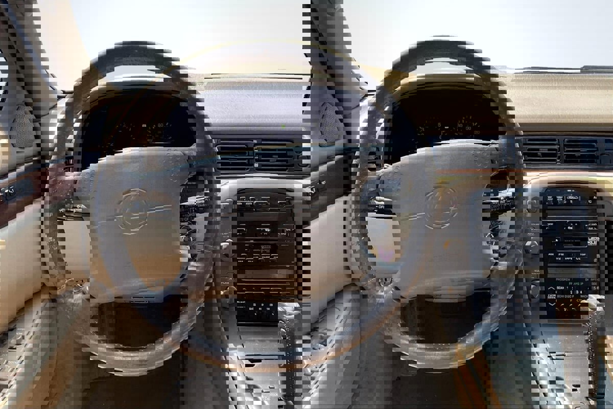 Used 1992 Lexus SC 400 Coupe image 5