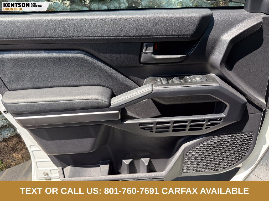 Used 2026 Toyota 4Runner SR5 AWD/4WD image 19
