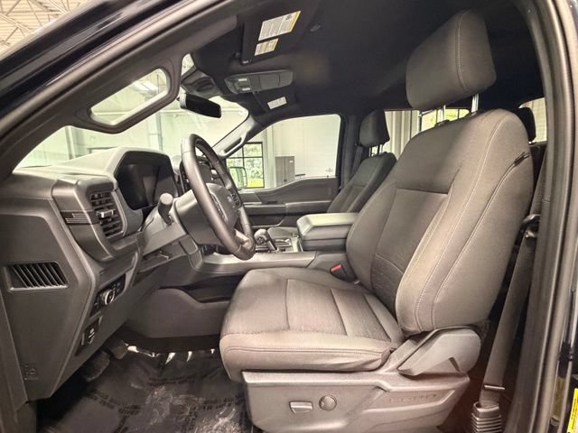 Used 2024 Ford F150 XLT w/ XLT Black Appearance Package AWD/4WD image 22