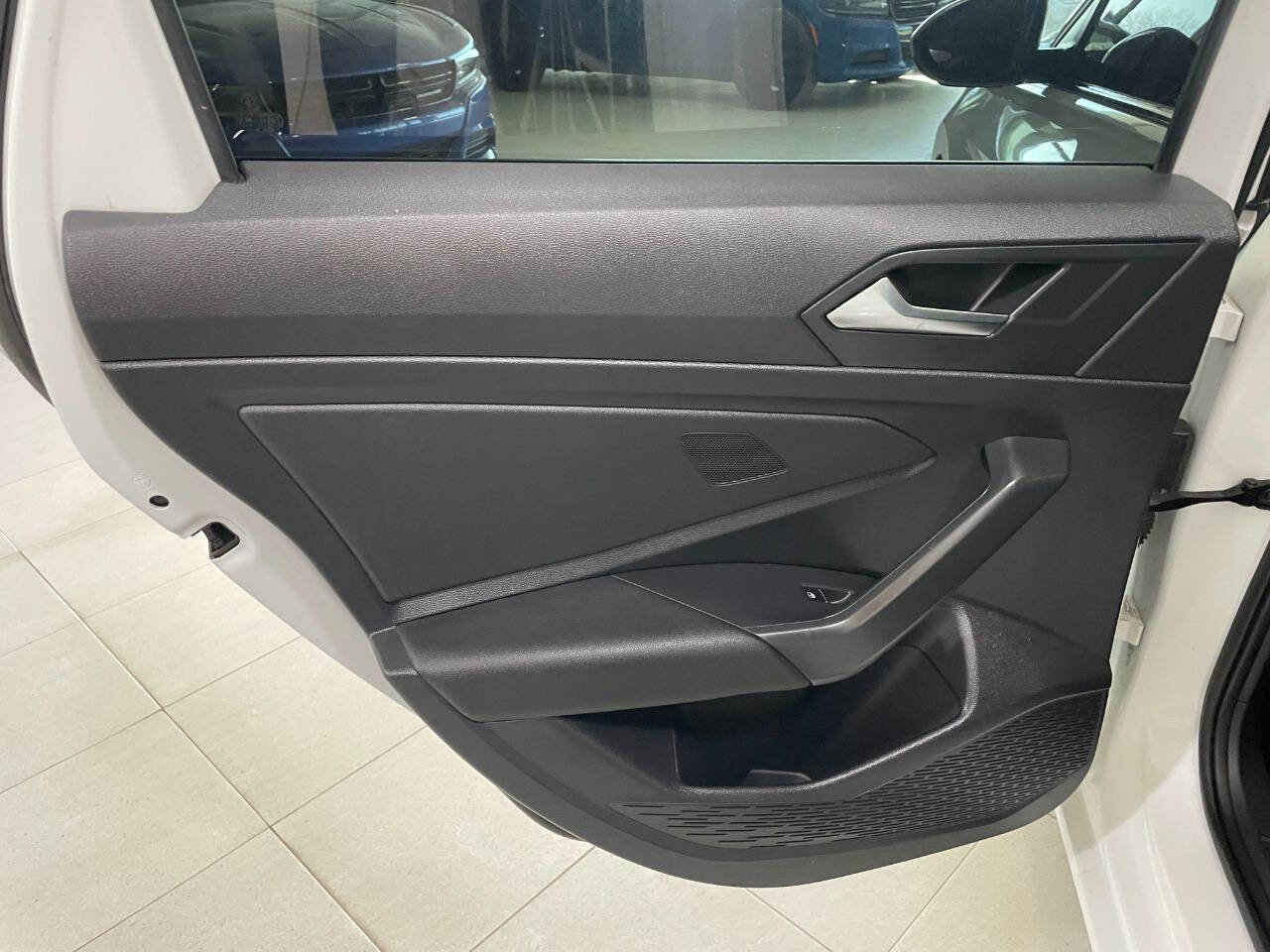 Used 2021 Volkswagen Jetta SE w/ SE Cold Weather Package image 17