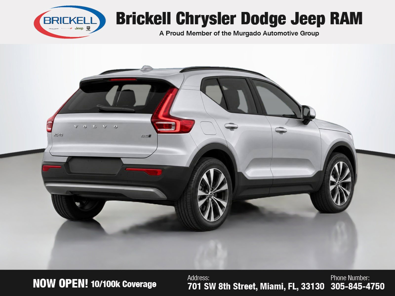 Used 2024 Volvo XC40 B5 Core AWD/4WD image 3