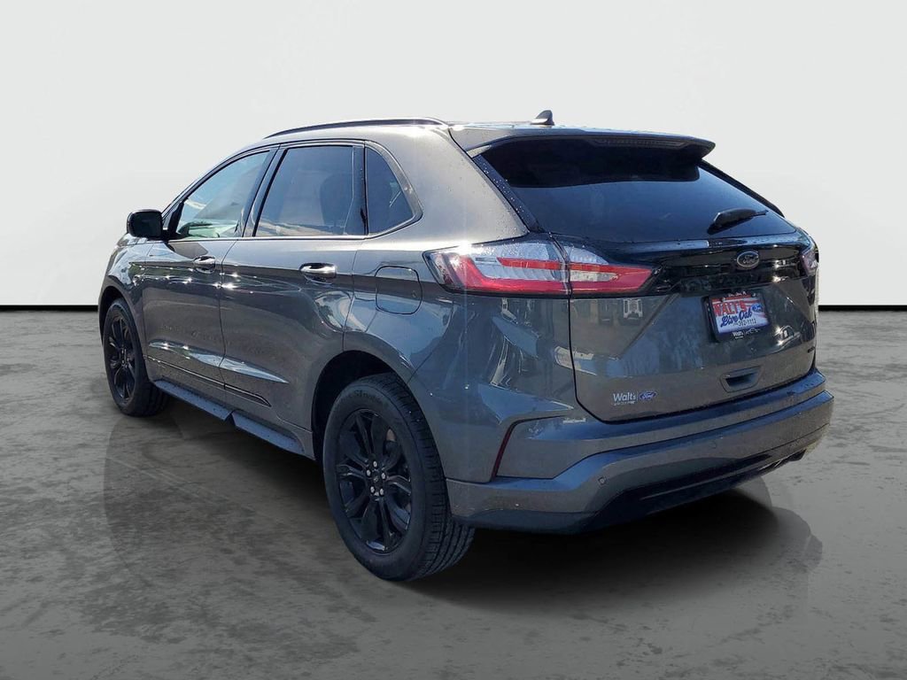 New 2024 Ford Edge SE w/ Black Appearance Package AWD/4WD image 3