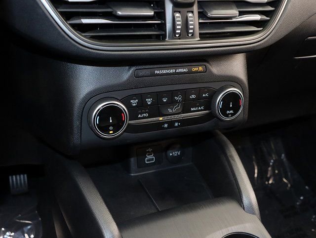 Certified 2025 Ford Escape Active AWD/4WD image 19