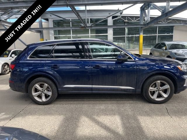 Certified 2022 Audi Q7 2.0T Premium w/ Convenience Package image 4