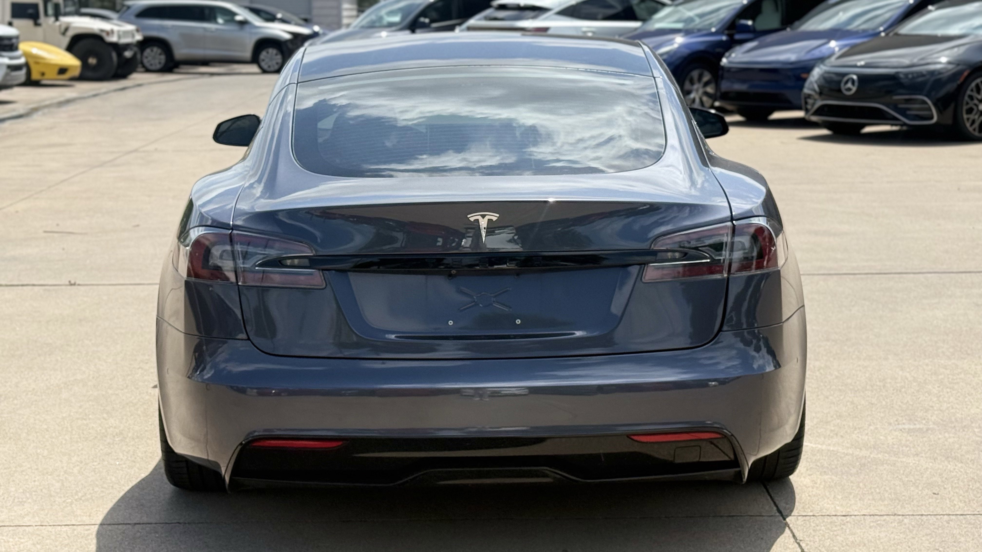 Used 2022 Tesla Model S AWD/4WD image 9