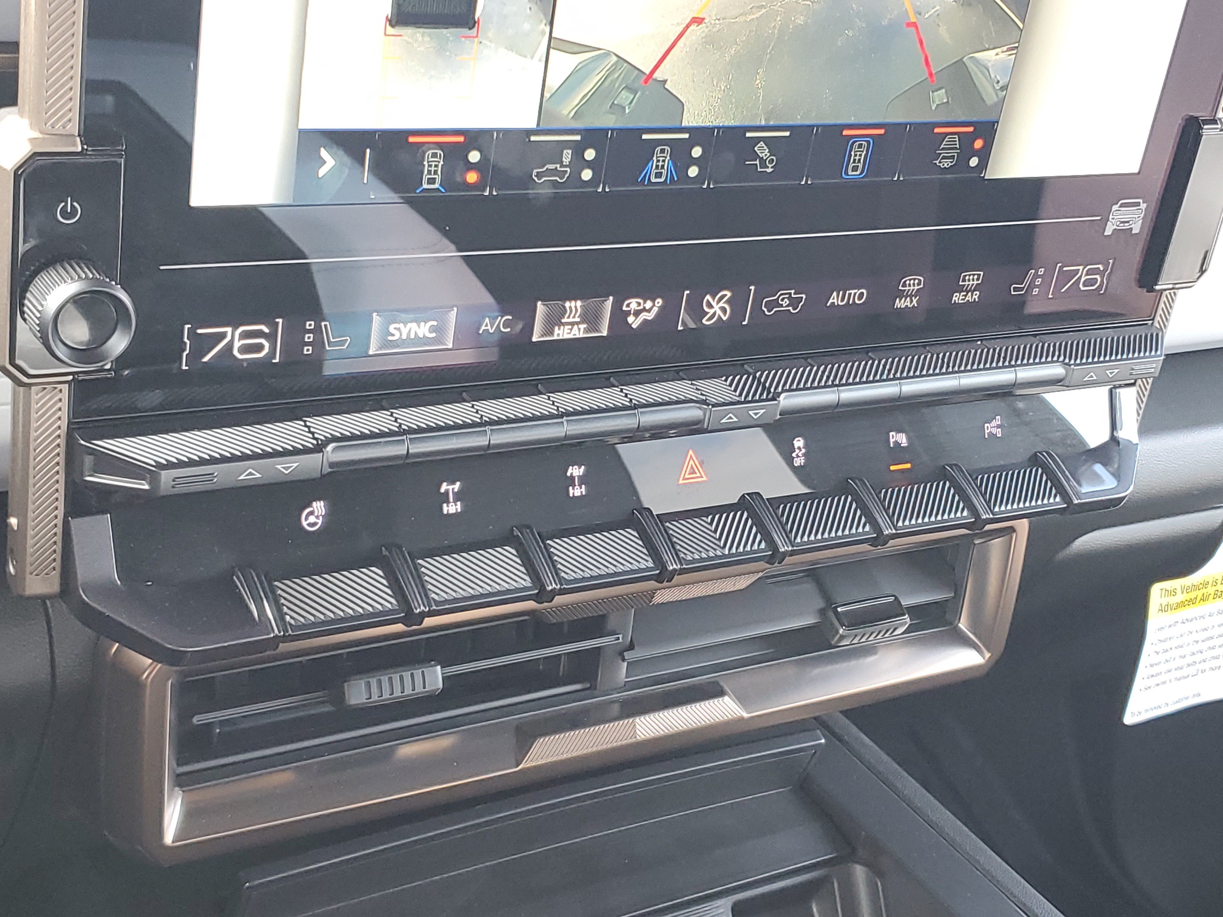 Used 2024 GMC Hummer EV 2X w/ Extreme Off-Road Package AWD/4WD image 19