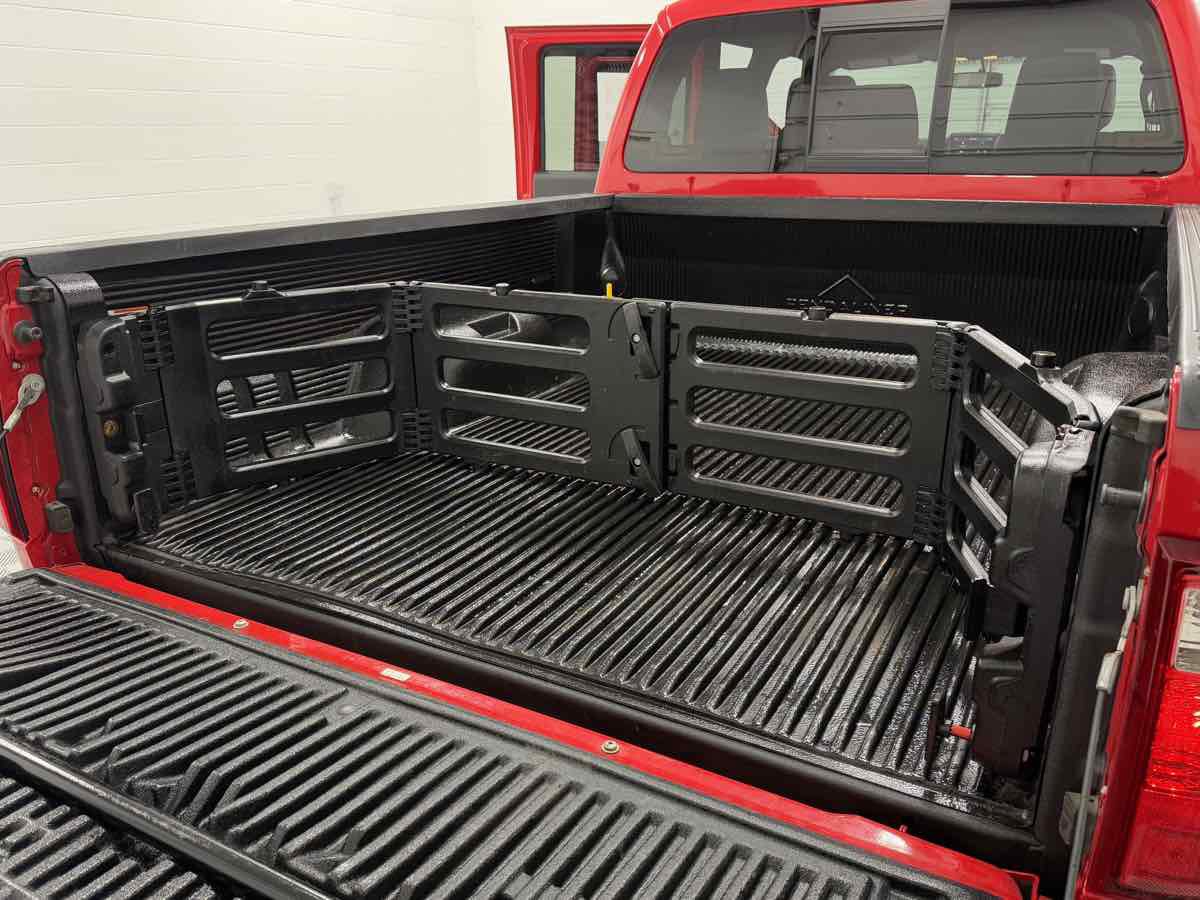 Used 2013 Ford F250 Lariat w/ Lariat Chrome Pkg image 32