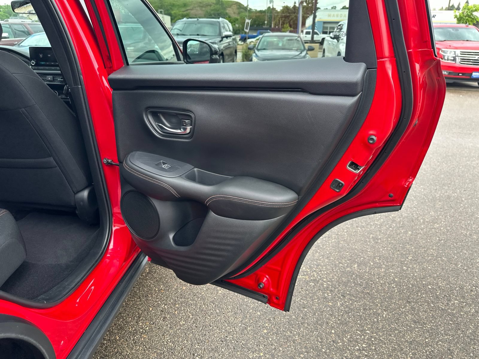 Used 2024 Honda HR-V Sport image 27