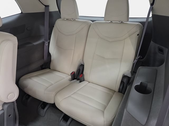 Used 2023 Cadillac XT6 Premium Luxury w/ Technology Package AWD/4WD image 34