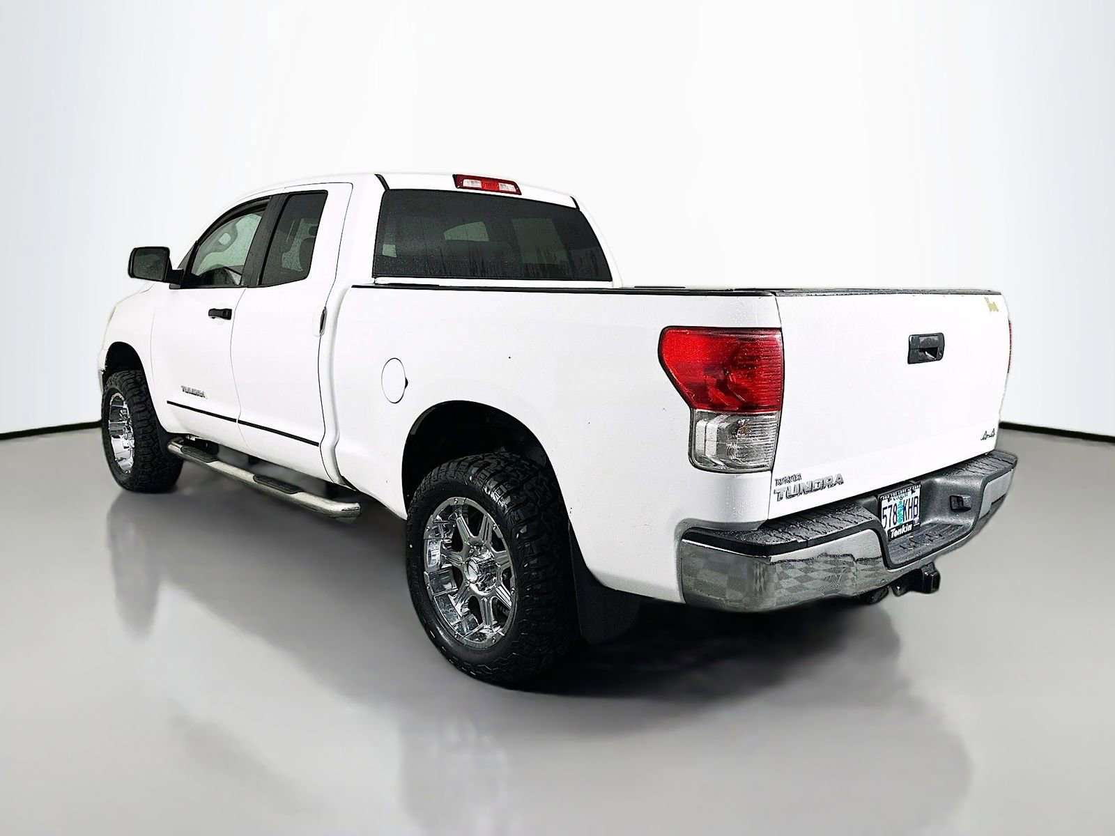 Used 2012 Toyota Tundra 4x4 Double Cab w/ Tow Pkg image 6