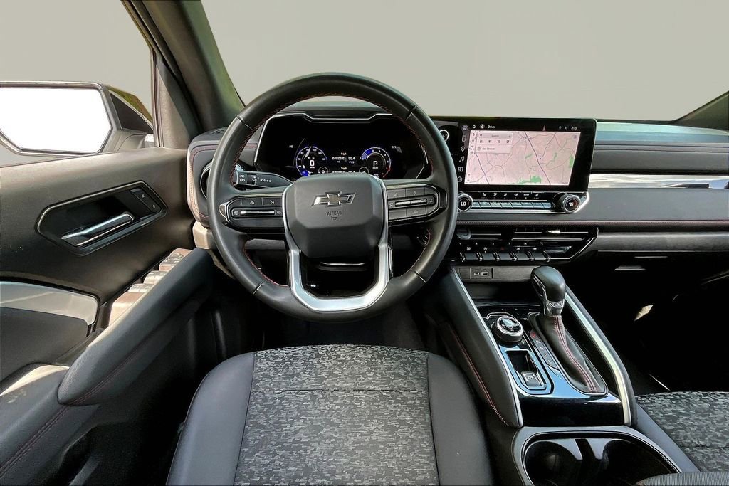 Used 2024 Chevrolet Colorado Z71 w/ Z71 Convenience Package 2 image 8