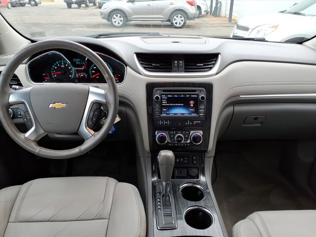 Used 2017 Chevrolet Traverse Premier image 7