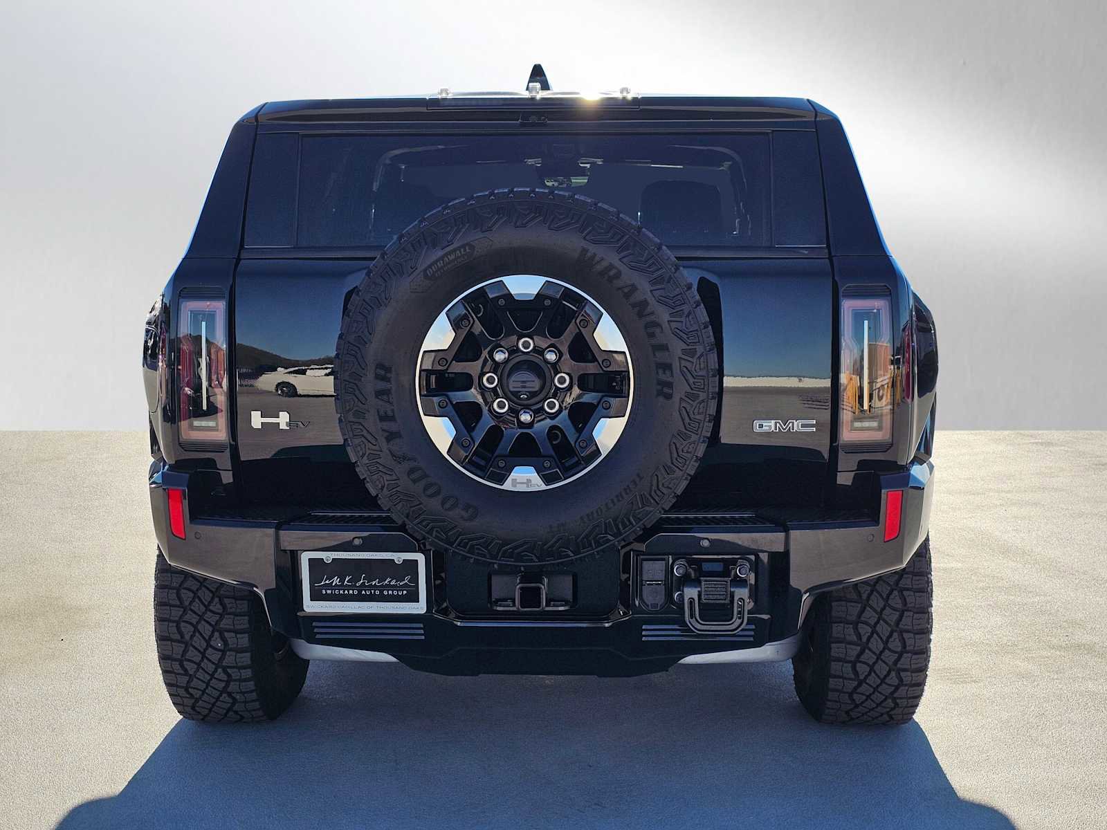 Used 2025 GMC Hummer EV 3X w/ Extreme Off-Road Package image 4