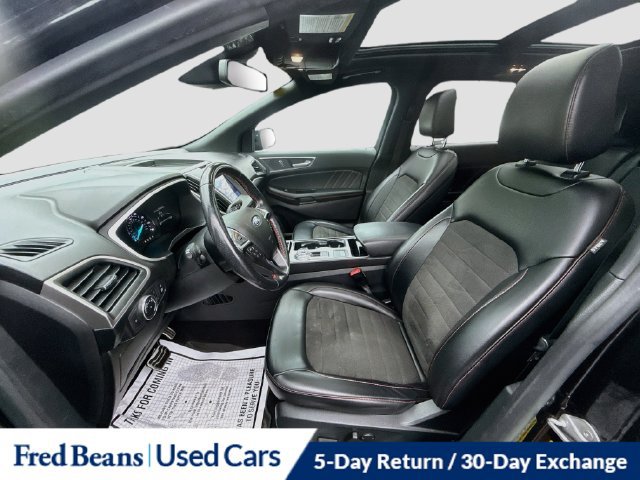 Used 2020 Ford Edge ST-Line w/ Cold Weather Package AWD/4WD image 27