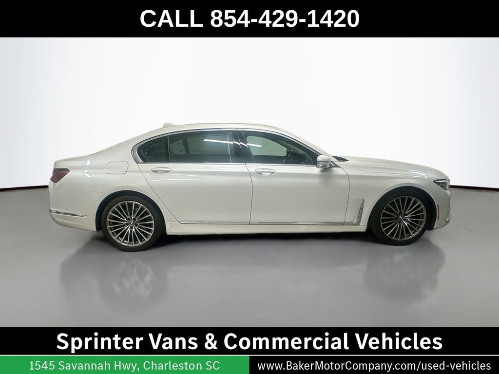 Used 2021 BMW 740i w/ Premium Package RWD image 8