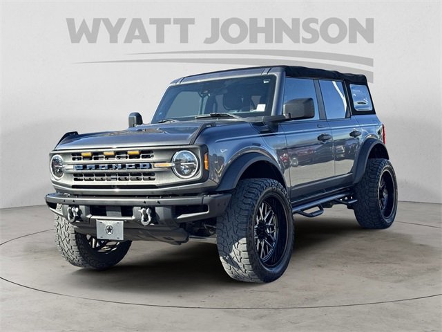 Used 2022 Ford Bronco 4-Door image 1