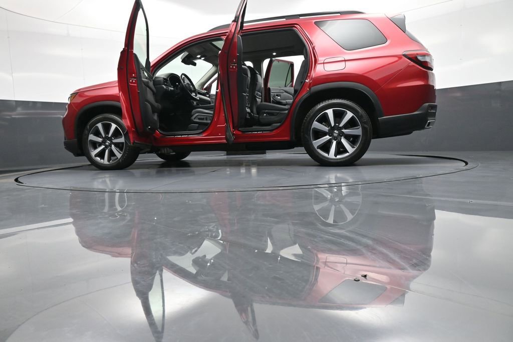 Used 2024 Honda Pilot Touring image 51
