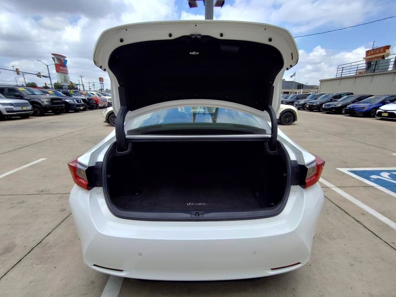 Used 2018 Lexus RC 300 F Sport AWD/4WD image 42