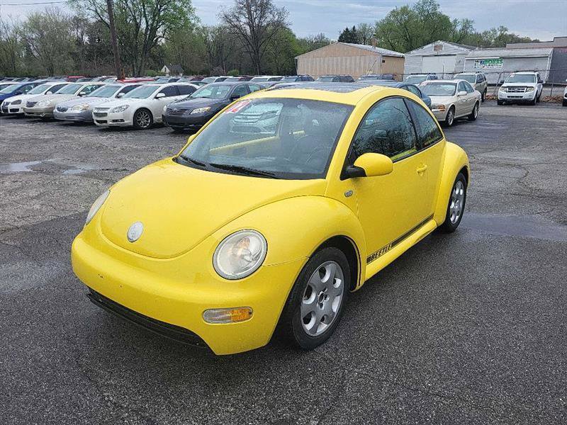 Used 2002 Volkswagen Beetle GLS FWD image 1