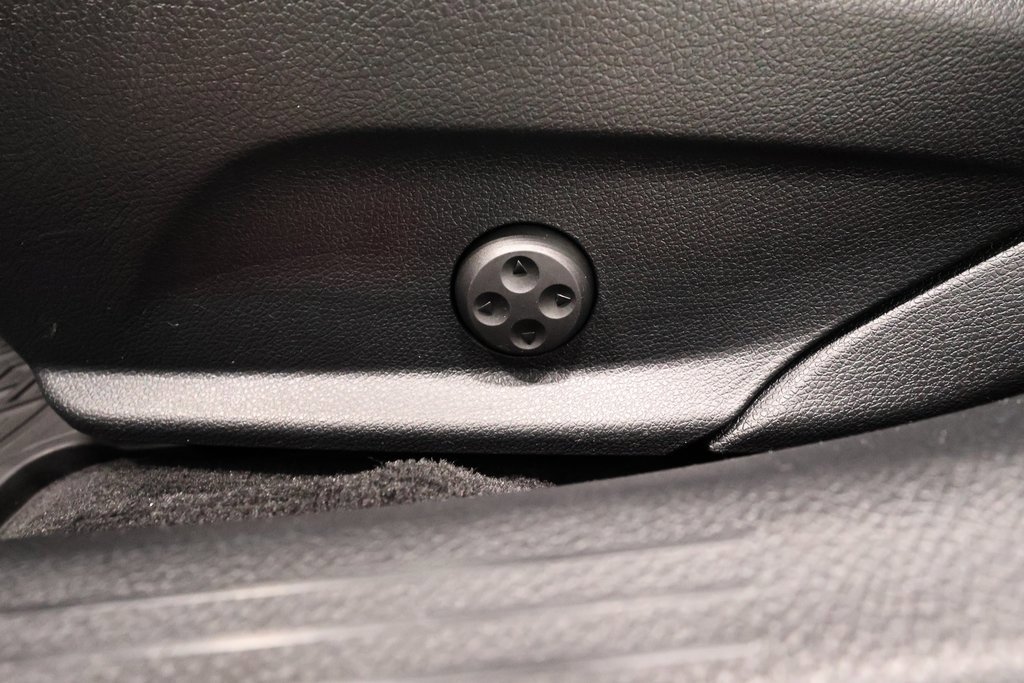 Used 2021 Mercedes-Benz C 300 4MATIC Sedan image 15