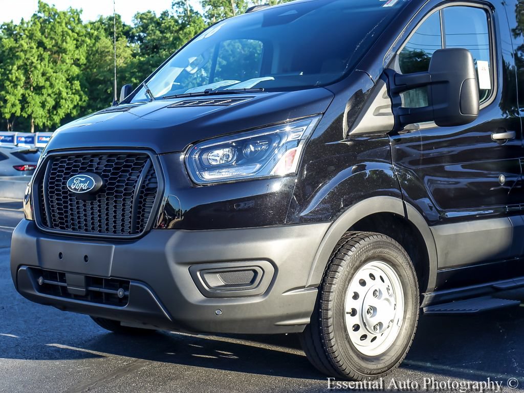 Used 2026 Ford Transit 350 148 Low Roof AWD image 3