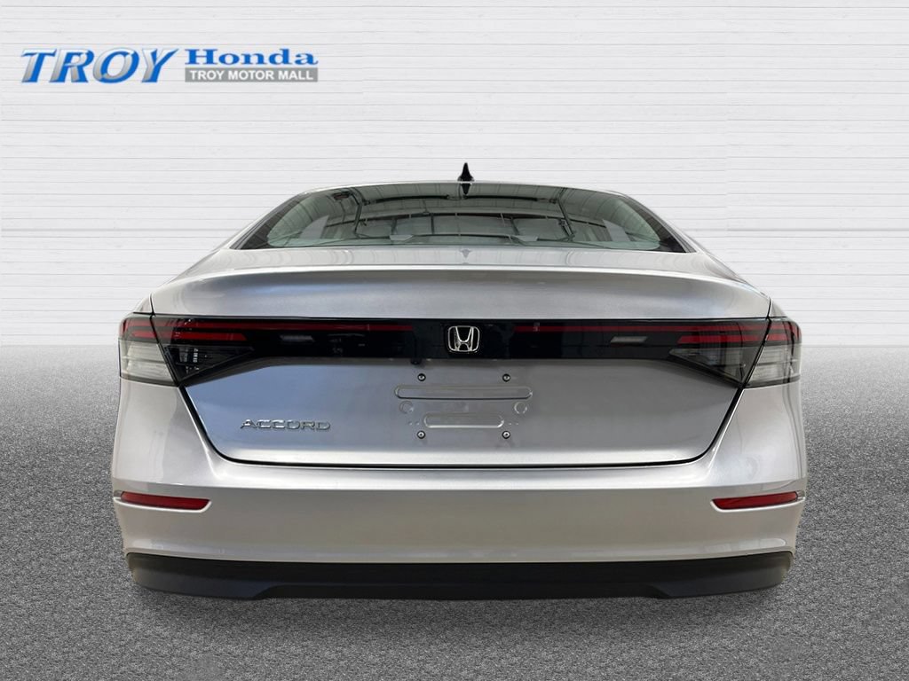 New 2026 Honda Accord SE image 4