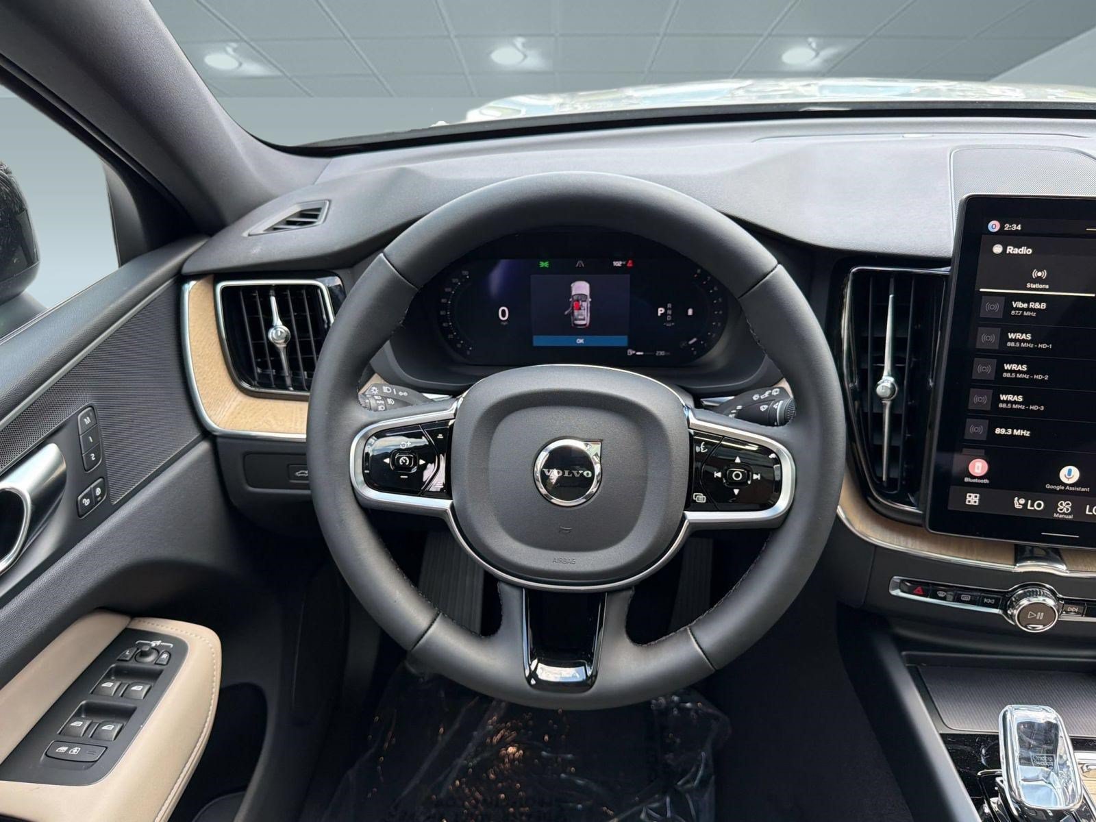 New 2026 Volvo XC60 B5 Plus w/ Climate Package AWD/4WD image 11