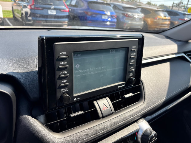 Used 2022 Toyota RAV4 LE AWD/4WD image 21