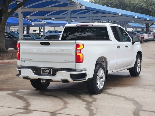 Used 2020 Chevrolet Silverado 1500 Custom w/ Custom Value Package image 14
